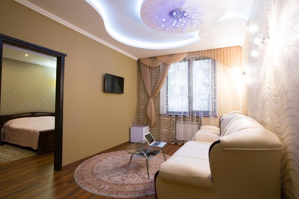 Royal Hotel Zaporizhia Exterior foto